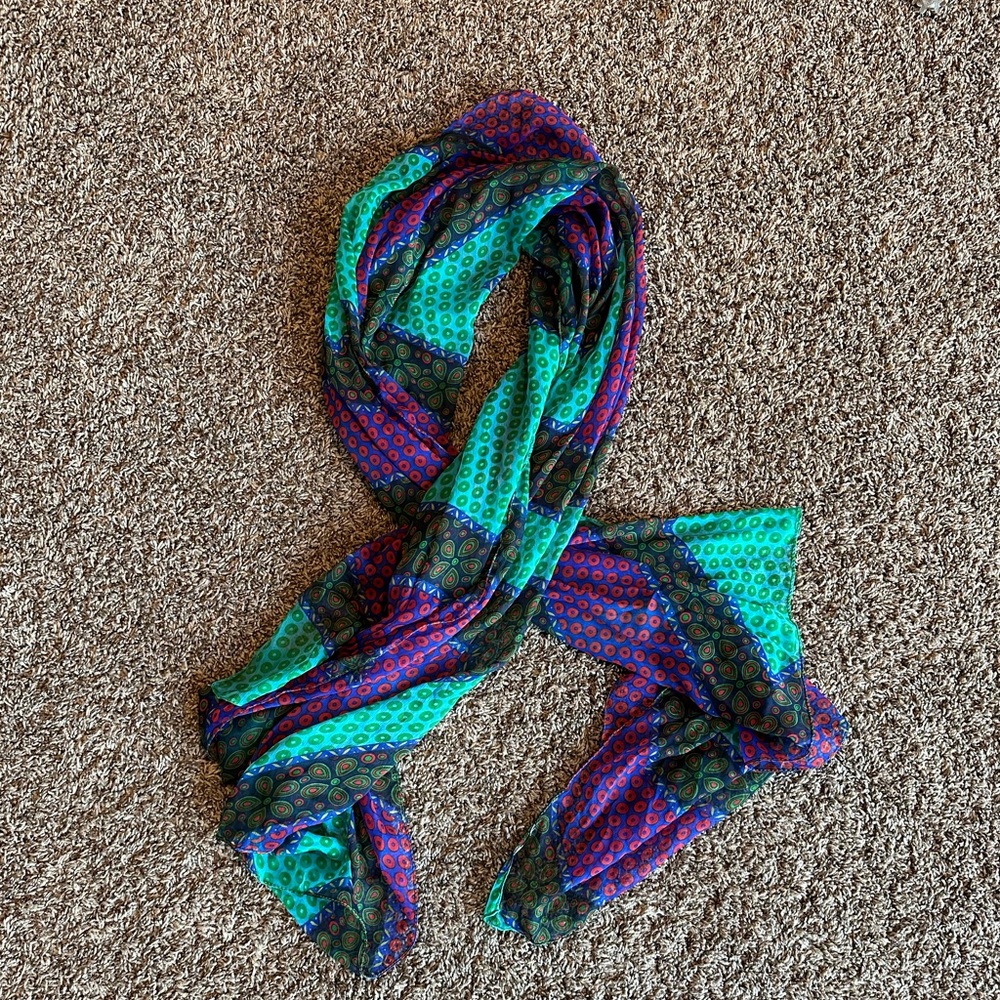 Multicolor sheer scarf